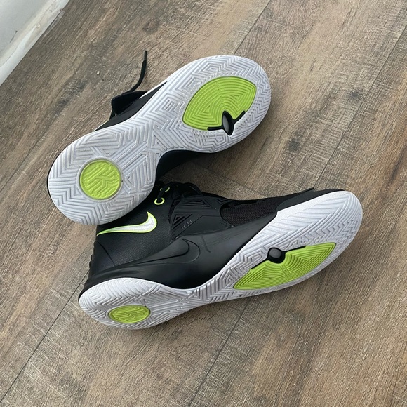 Kyrie flytrap3 - Picture 5 of 5